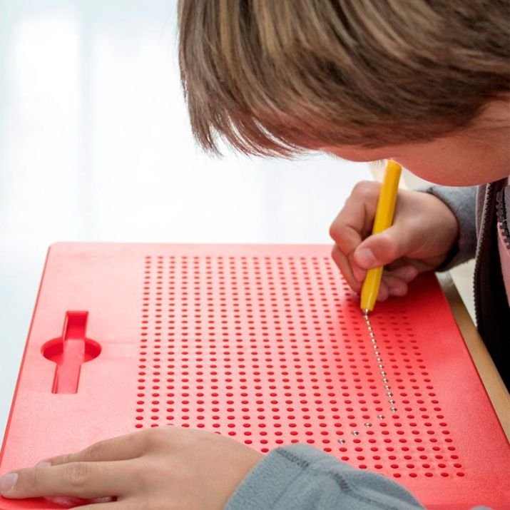 pizarra-magnetica-grande-roja-imapad-braintoys-5